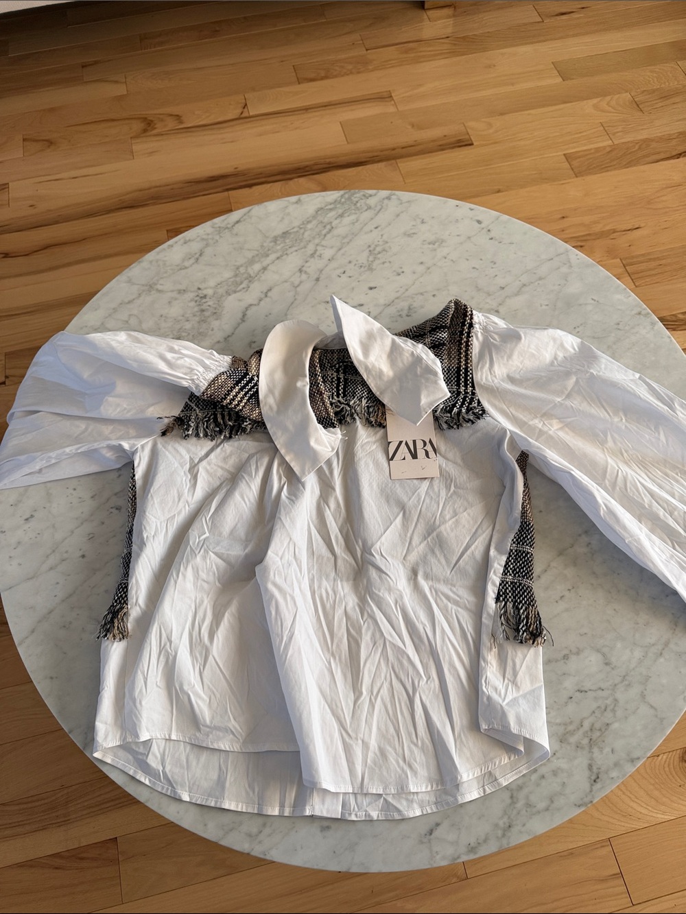 Zara White Puff-Sleeve Blouse with Brown Plaid Vest - Picture 4 of 4